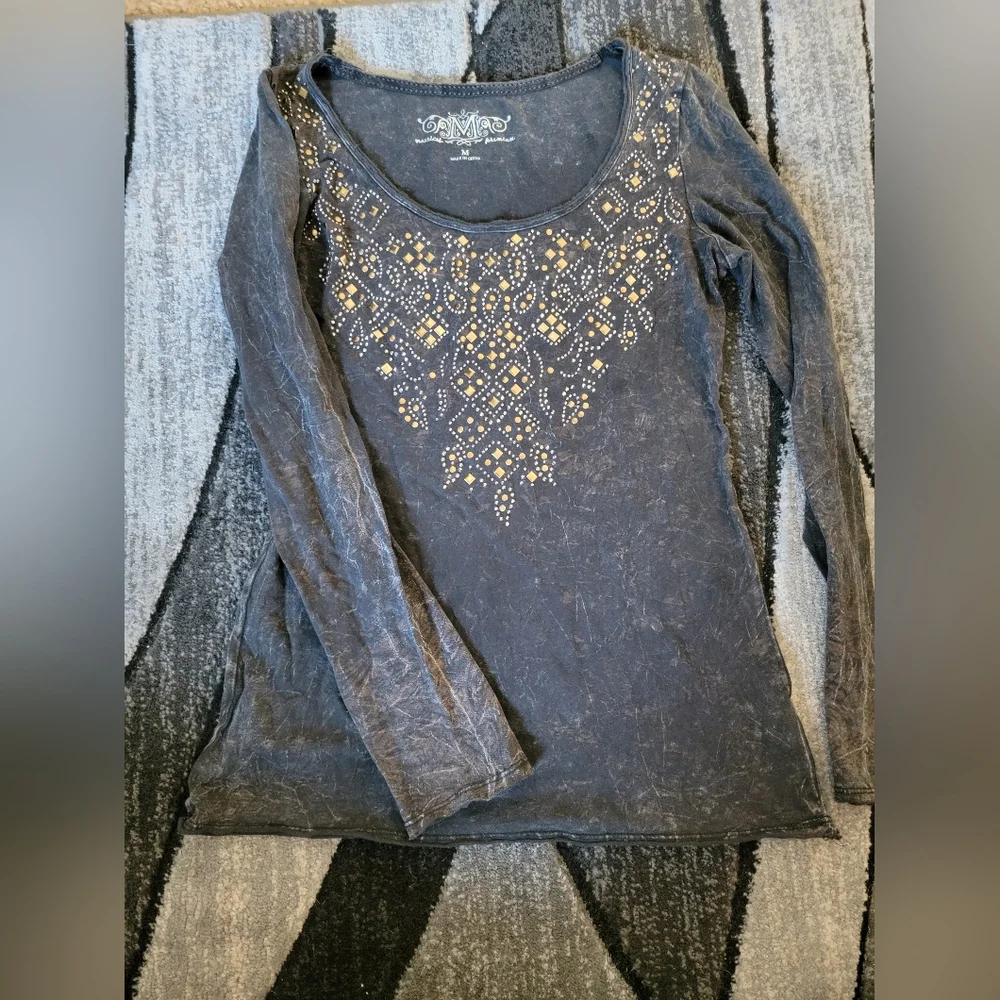 Maurices premium long sleeve bling tee - Picture 1 of 4
